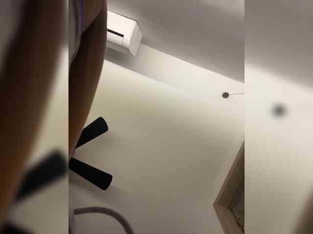 AprilHill webcam
