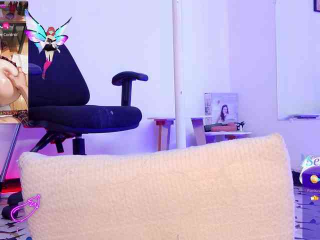 Dagny-hot webcam