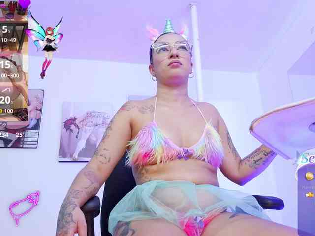 Dagny-hot webcam