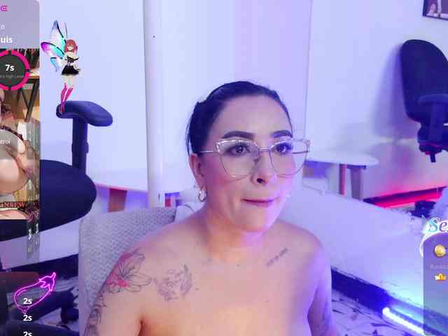 Dagny-hot webcam