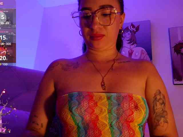 Dagny-hot Dagny-hot
