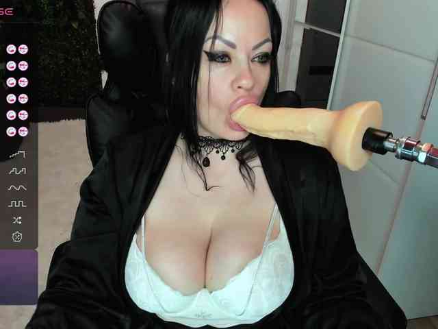 SexyMilfSexy webcam
