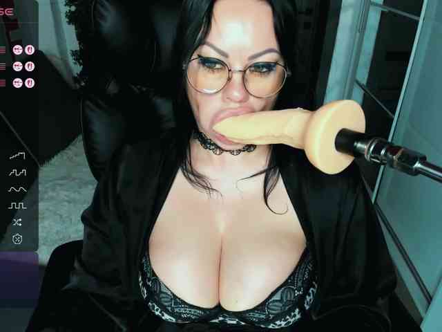 SexyMilfSexy webcam