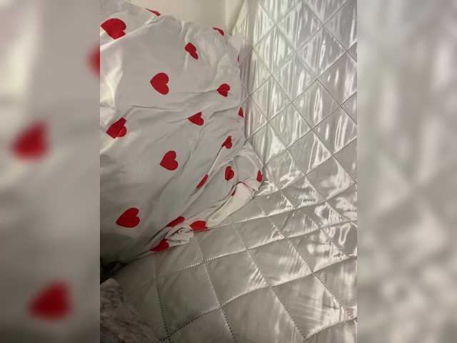 Naturalnayaa live webcam show