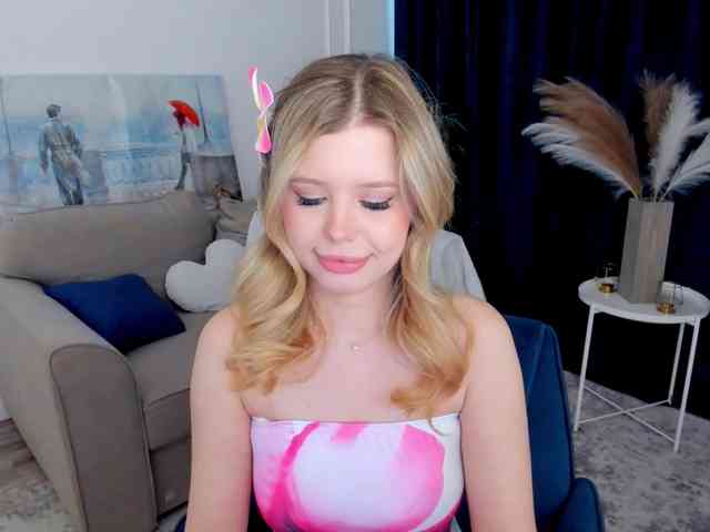 GlamorousGirl webcam