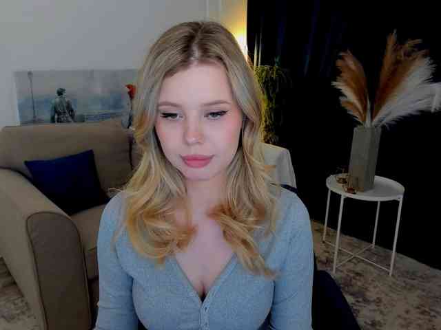 GlamorousGirl webcam