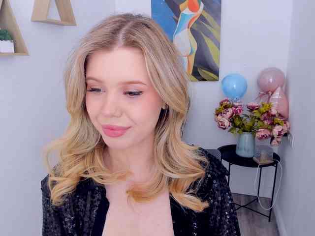 GlamorousGirl webcam