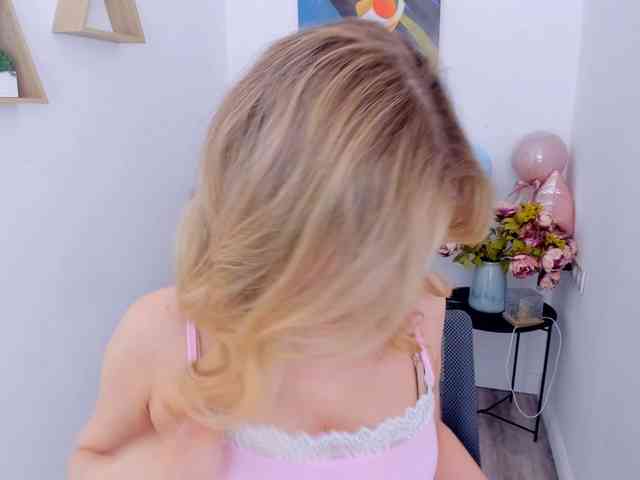 GlamorousGirl webcam