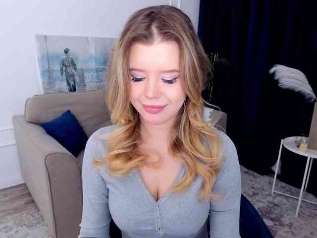 GlamorousGirl webcam