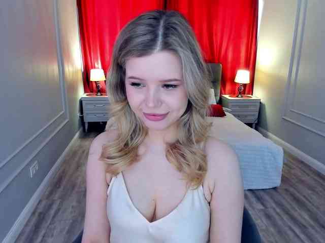 GlamorousGirl webcam