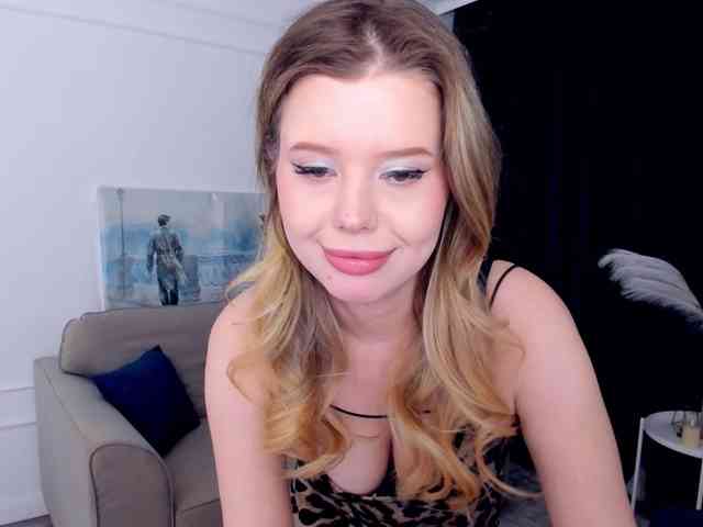 GlamorousGirl webcam