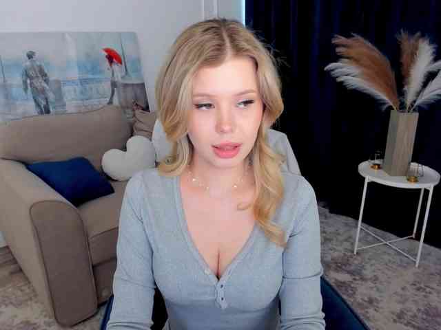 GlamorousGirl webcam