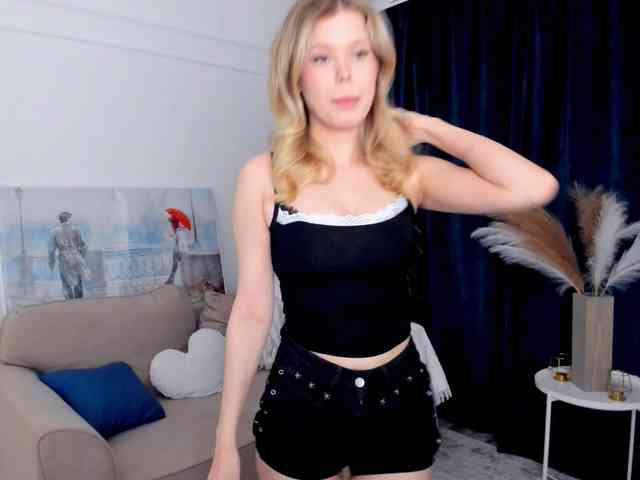 GlamorousGirl webcam