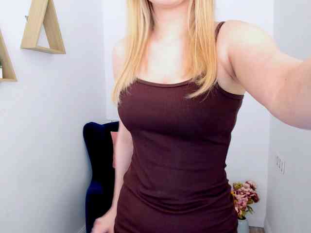 GlamorousGirl webcam