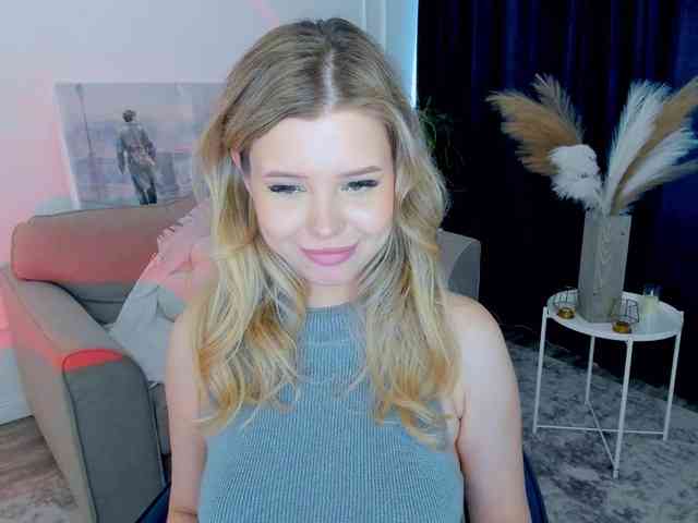 GlamorousGirl webcam