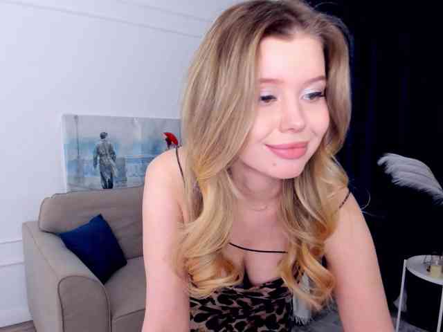 GlamorousGirl webcam