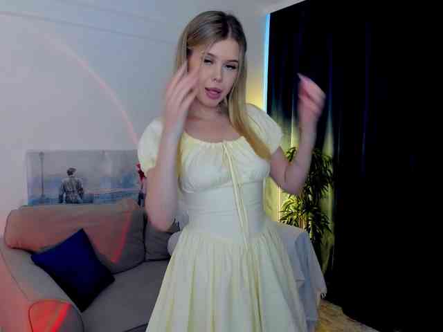 GlamorousGirl webcam