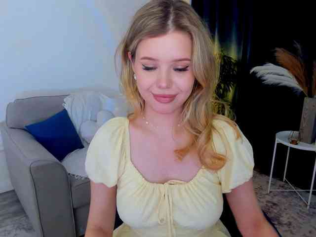 GlamorousGirl webcam