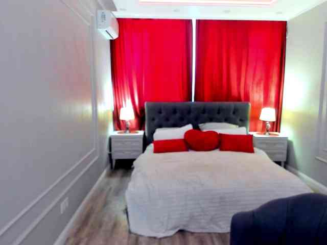 GlamorousGirl webcam