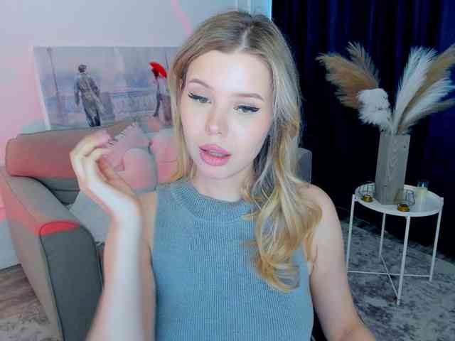 GlamorousGirl webcam