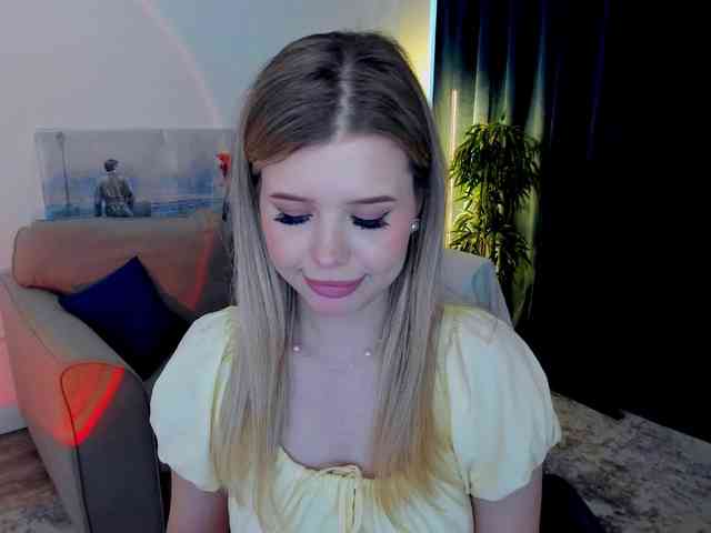 GlamorousGirl webcam