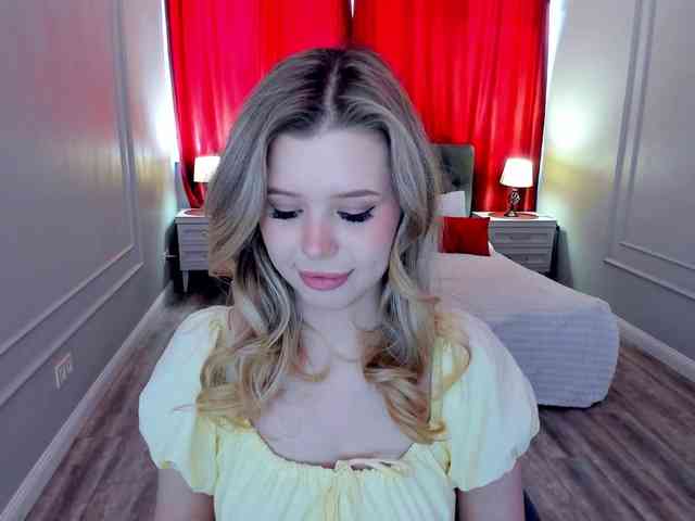 GlamorousGirl webcam