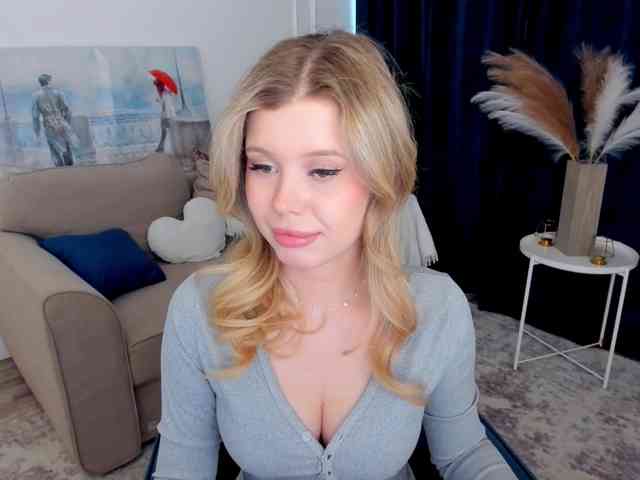 GlamorousGirl webcam