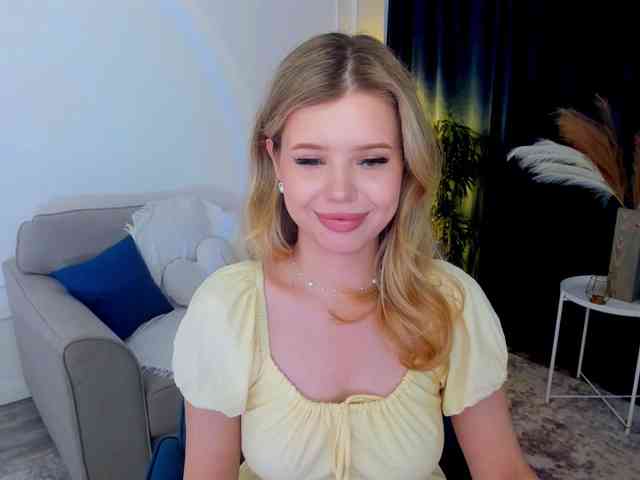GlamorousGirl webcam