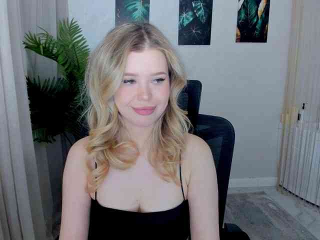 GlamorousGirl webcam