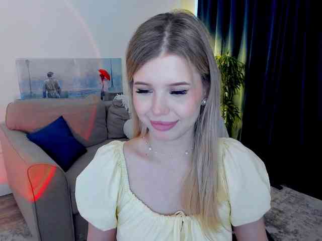 GlamorousGirl webcam