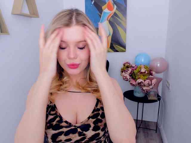 GlamorousGirl webcam