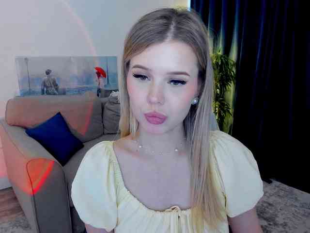 GlamorousGirl webcam