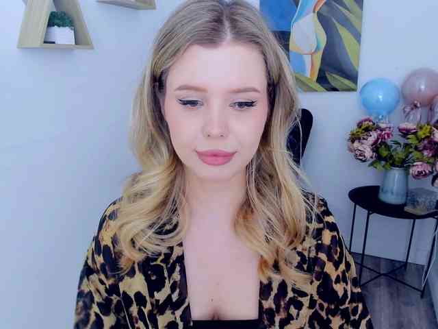 GlamorousGirl webcam