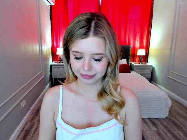 GlamorousGirl GlamorousGirl