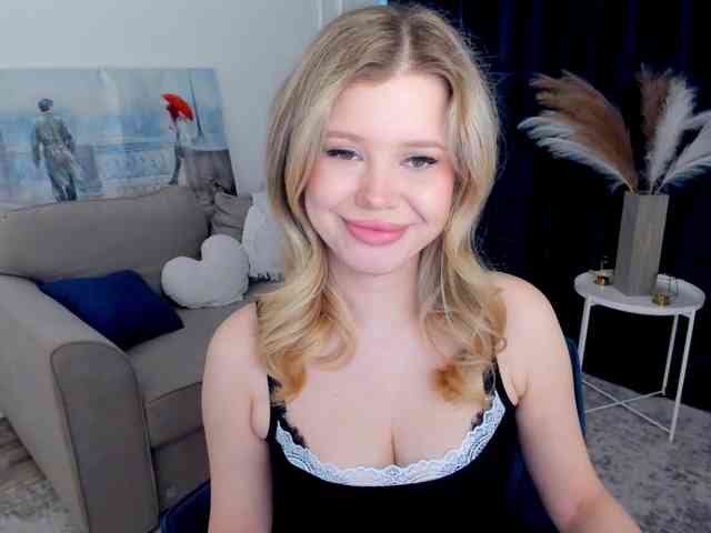 GlamorousGirl webcam