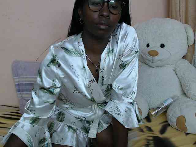 Katty-12 webcam