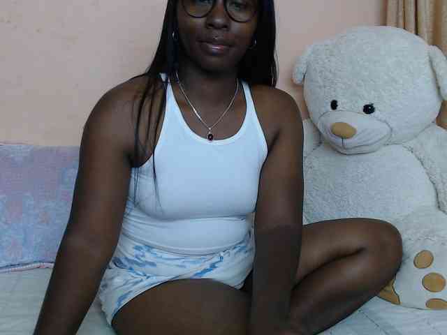 Katty-12 webcam