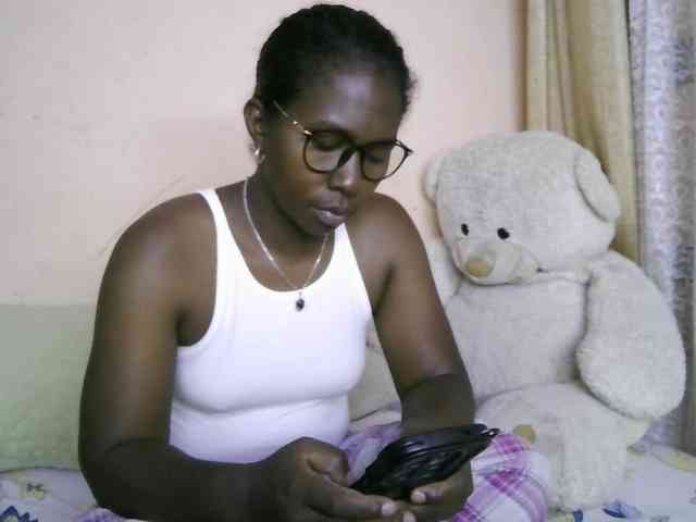 Katty-12 webcam