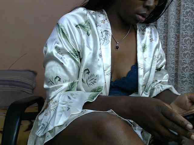 Katty-12 webcam