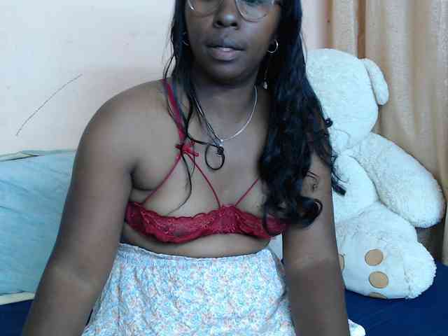 Katty-12 webcam