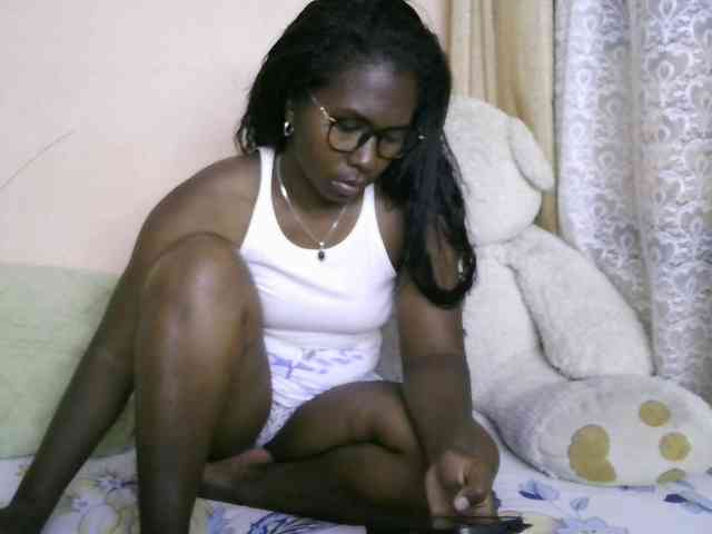 Katty-12 webcam