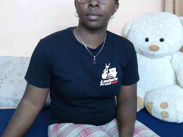 Katty-12 webcam