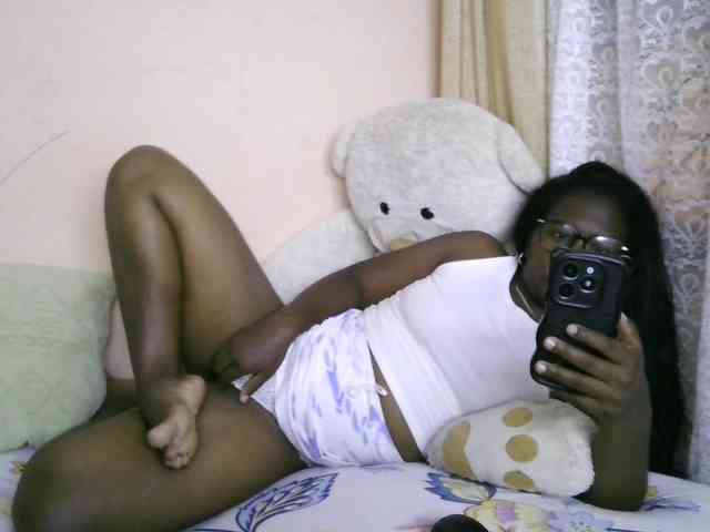 Katty-12 webcam