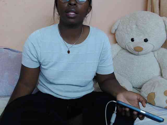 Katty-12 webcam