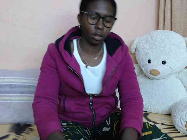 Katty-12 webcam