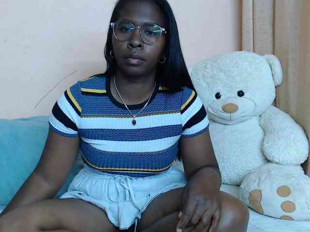 Katty-12 webcam