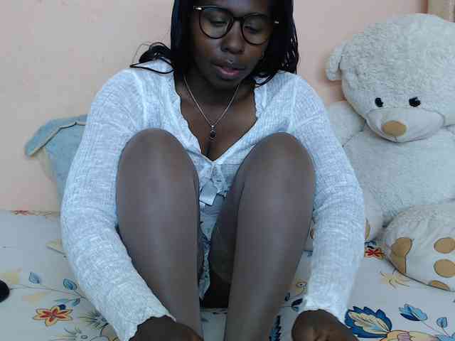 Katty-12 webcam