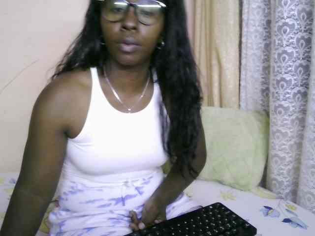 Katty-12 webcam