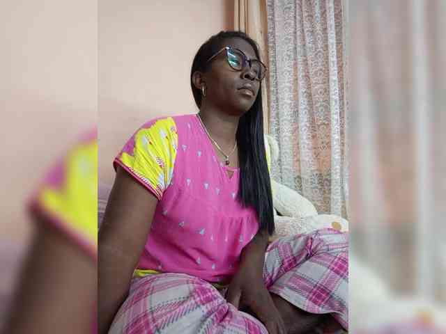 Katty-12 webcam