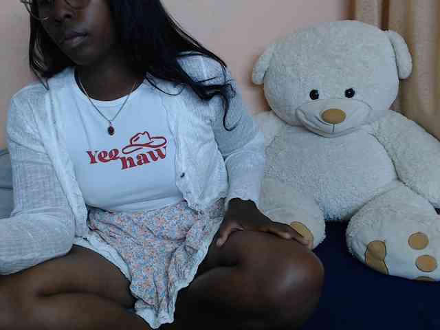 Katty-12 webcam